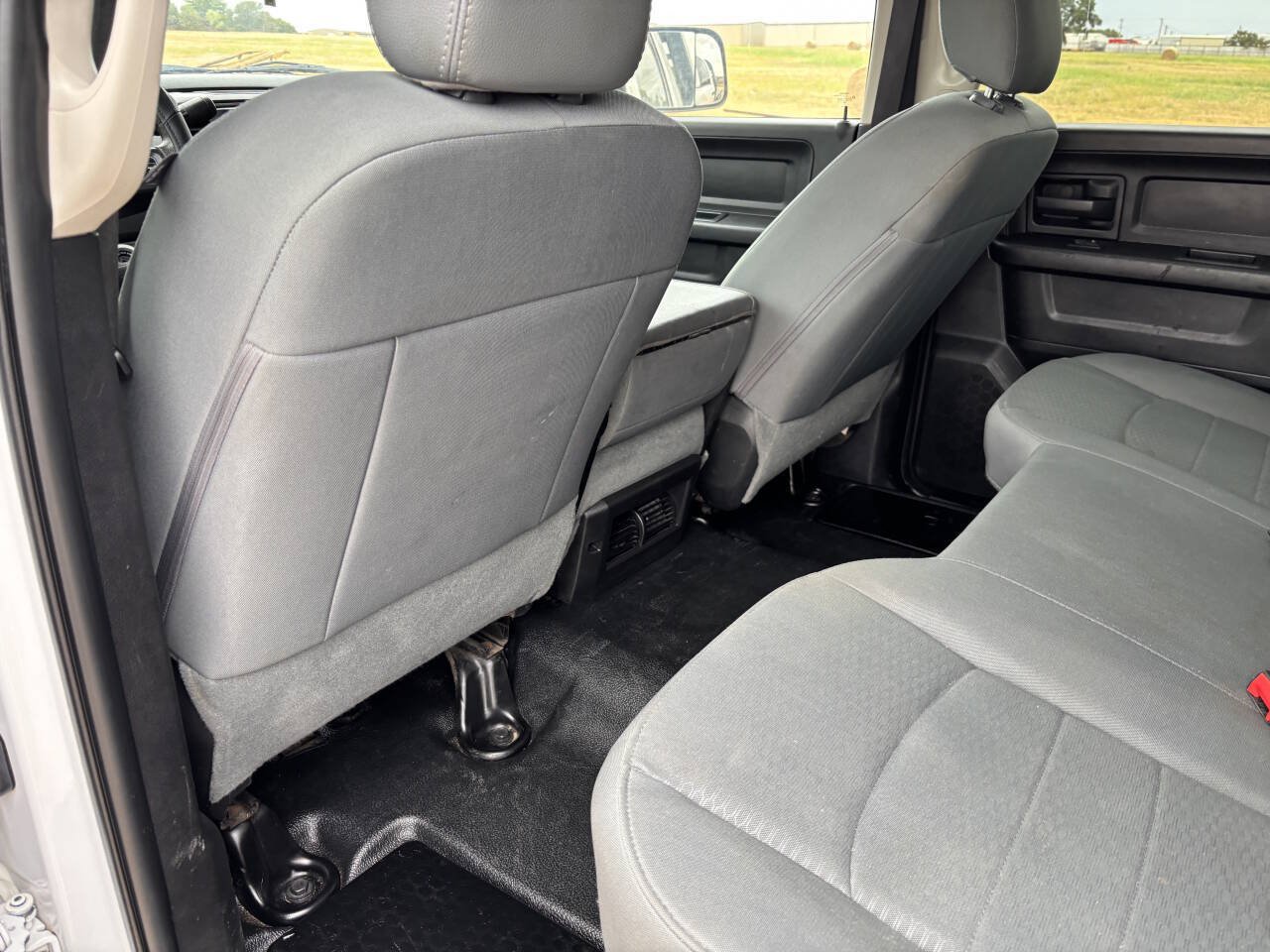 Used 2017 RAM 2500 Tradesman w/ Chrome Appearance Group AWD/4WD image 15