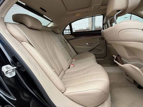 Used 2015 Mercedes-Benz S 550 4MATIC Sedan image 16