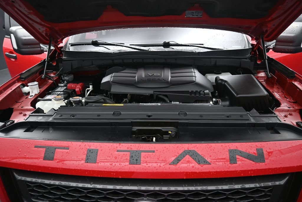 Used 2024 Nissan Titan SV w/ SV Convenience Package AWD/4WD image 39
