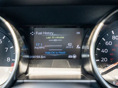 Used 2018 Ford Mustang Shelby GT350 w/ Convenience Package RWD image 13