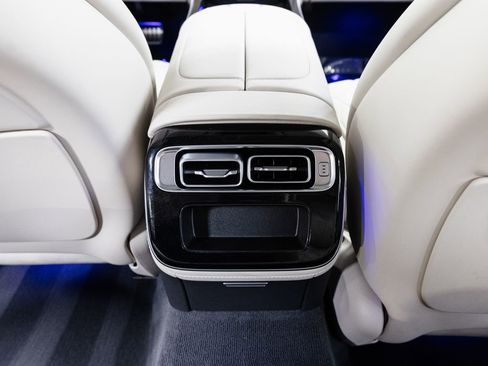 Certified 2023 Mercedes-Benz S 580 4MATIC Sedan image 31