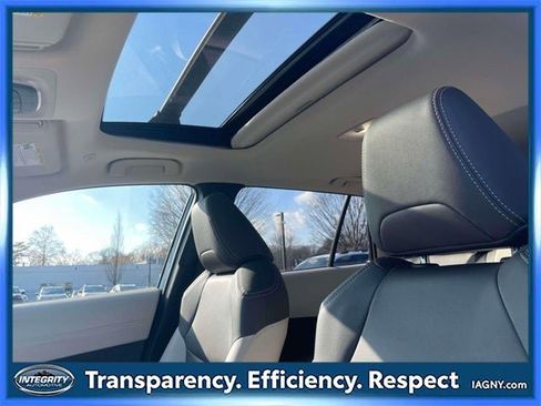 Certified 2023 Toyota Corolla Cross XLE image 20