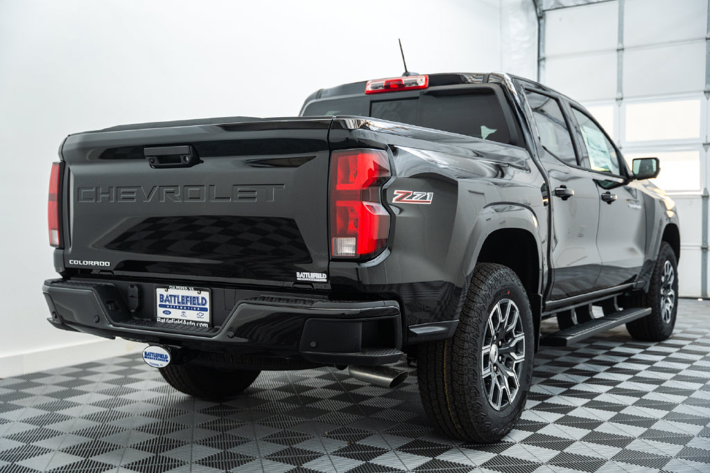 New 2026 Chevrolet Colorado Z71 w/ Technology Package AWD/4WD image 5