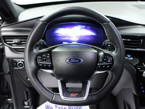 Used 2023 Ford Explorer ST w/ Equipment Group 401A image 18