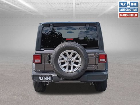 Used 2023 Jeep Wrangler Unlimited Sport AWD/4WD image 21