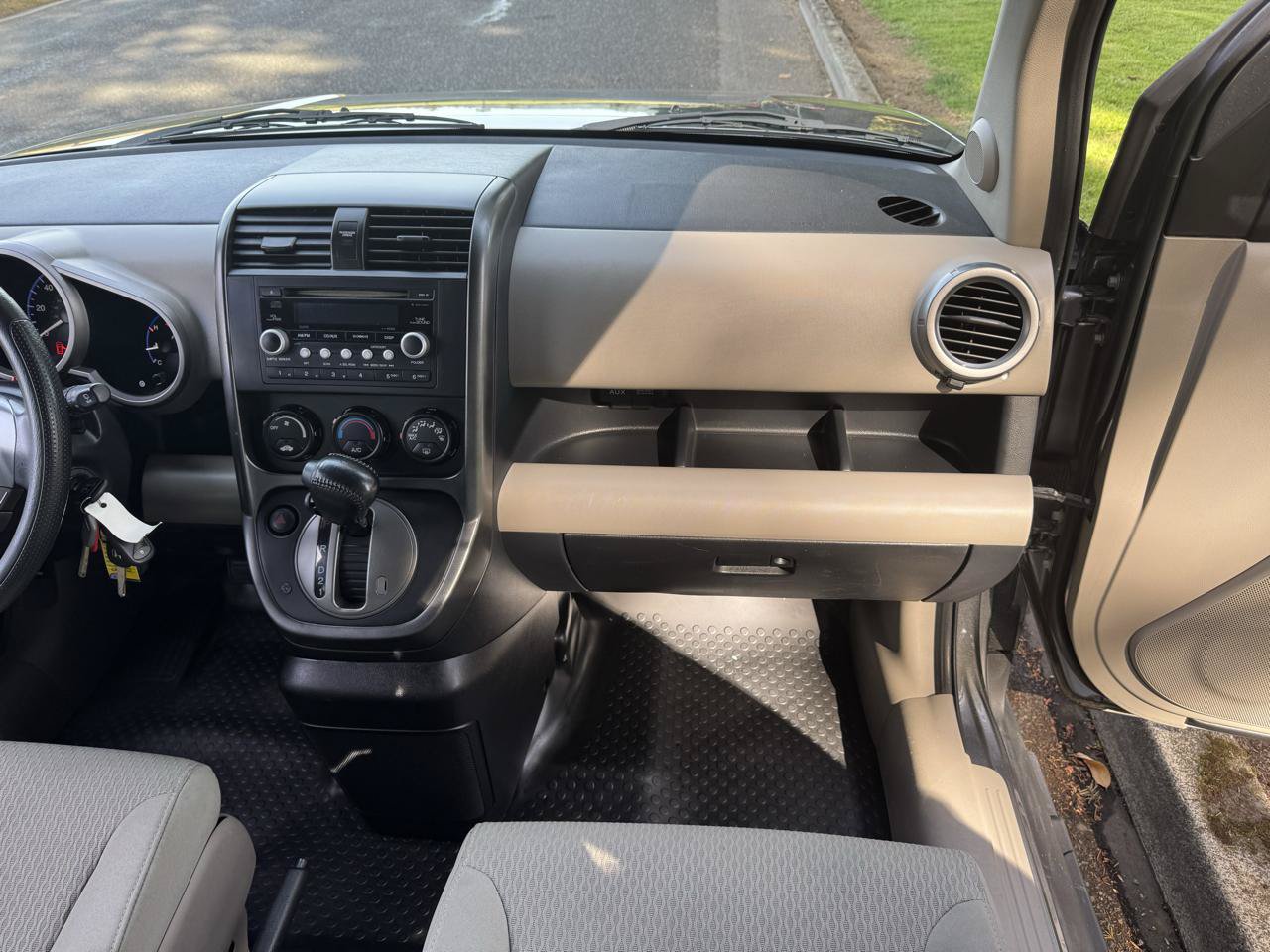 Used 2010 Honda Element EX image 15