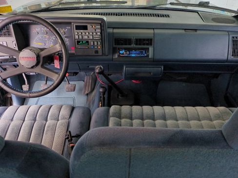 Used 1992 Chevrolet Silverado 1500 4x4 Extended Cab image 14