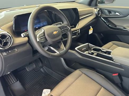 New 2026 Chevrolet Equinox LT image 9