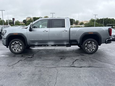 New 2026 GMC Sierra 2500 Denali w/ Denali Reserve Package AWD/4WD image 12