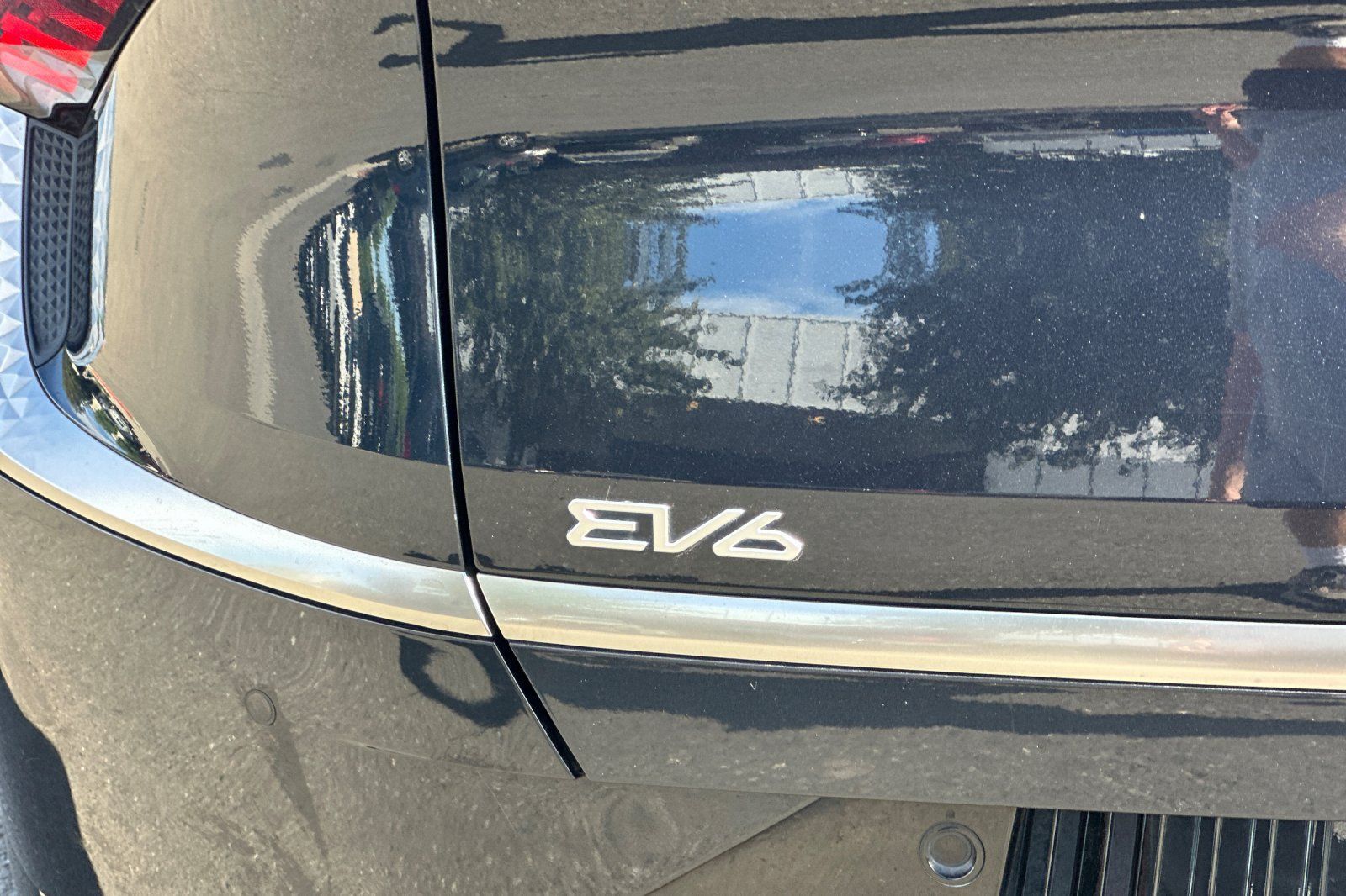 Used 2023 Kia EV6 Wind RWD image 27