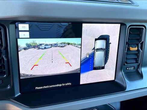 Used 2022 Ford Bronco Badlands AWD/4WD image 14