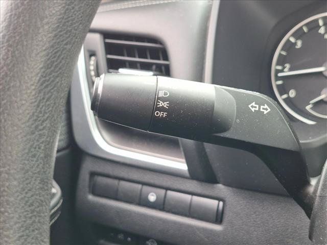 Used 2023 Nissan Rogue SV FWD image 11