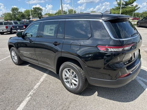 New 2025 Jeep Grand Cherokee L Laredo w/ Luxury Tech Group I AWD/4WD image 22