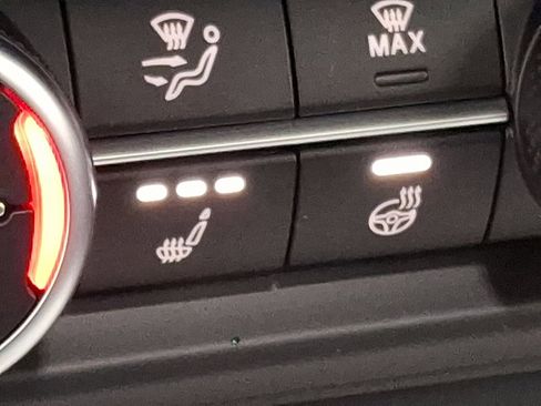 New 2025 Alfa Romeo Stelvio Sprint image 19