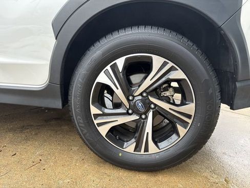 Certified 2024 Subaru Crosstrek 2.0i Premium image 22