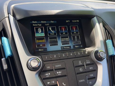 Used 2016 Chevrolet Equinox LT image 15