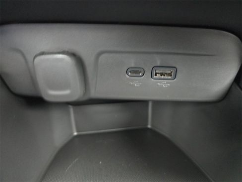 New 2026 Chevrolet Trax LT w/ LT Convenience Package image 25