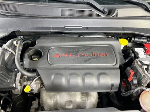 Used 2022 Jeep Compass Latitude w/ Convenience Group AWD/4WD image 28