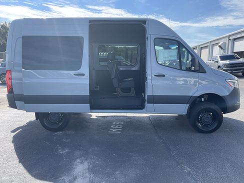 New 2026 Mercedes-Benz Sprinter 2500 image 4