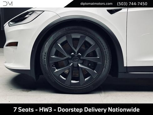 Used 2023 Tesla Model X AWD/4WD image 40