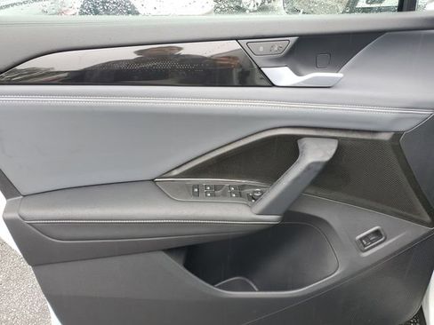 New 2026 Volkswagen Tiguan SEL R-Line image 23