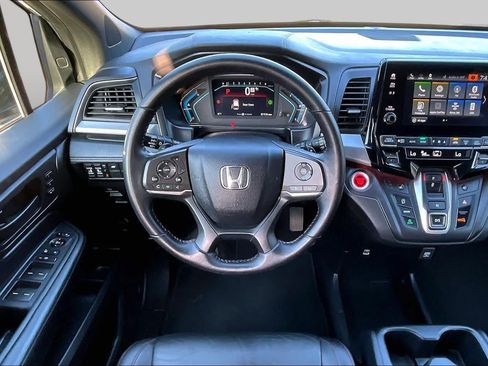 Used 2023 Honda Odyssey Sport image 6