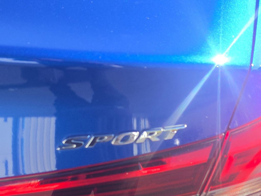 Used 2023 Honda Civic Sport image 10