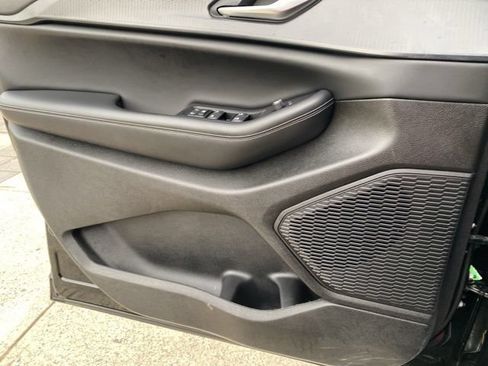 Used 2023 Jeep Grand Cherokee L Laredo RWD image 20