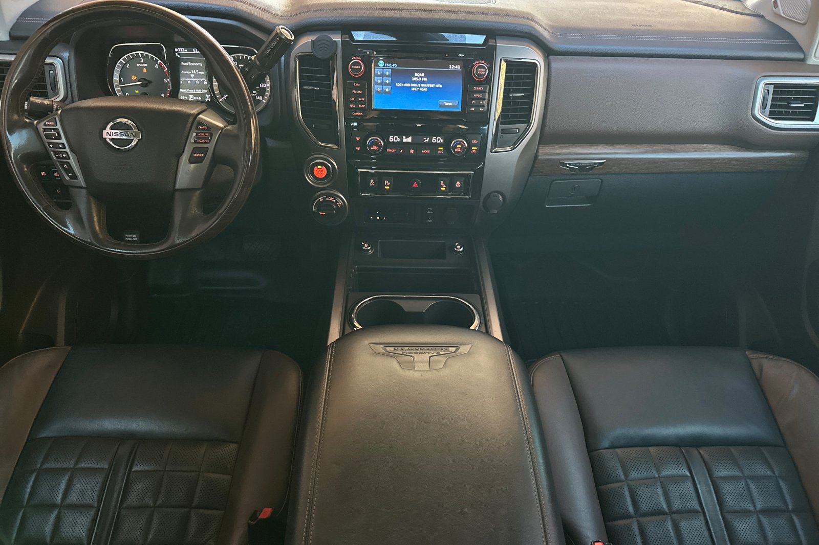 Used 2017 Nissan Titan Platinum Reserve AWD/4WD image 13
