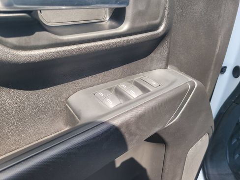 Used 2025 GMC Sierra 2500 Pro AWD/4WD image 11
