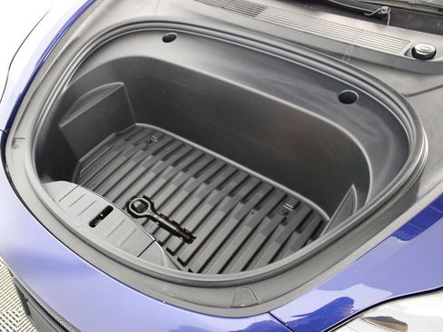 Used 2022 Tesla Model 3 image 33