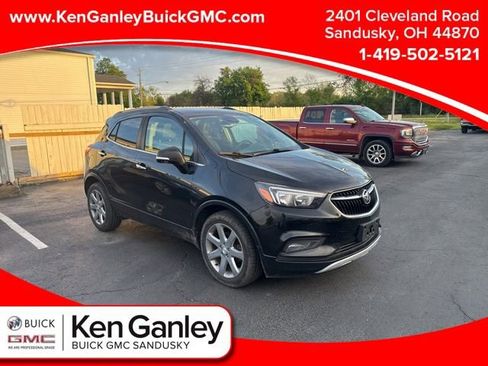 Used 2017 Buick Encore Preferred w/ Experience Buick Package FWD image 1