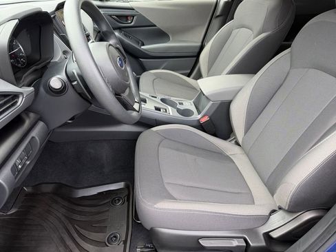 Used 2025 Subaru Crosstrek 2.0i Premium w/ Popular Package #4 image 10