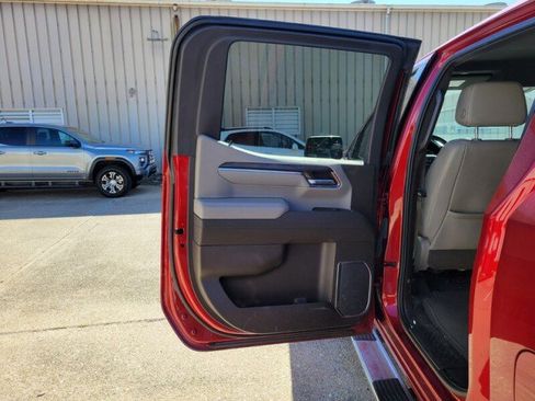 Used 2024 GMC Sierra 1500 SLT w/ SLT Premium Package image 24