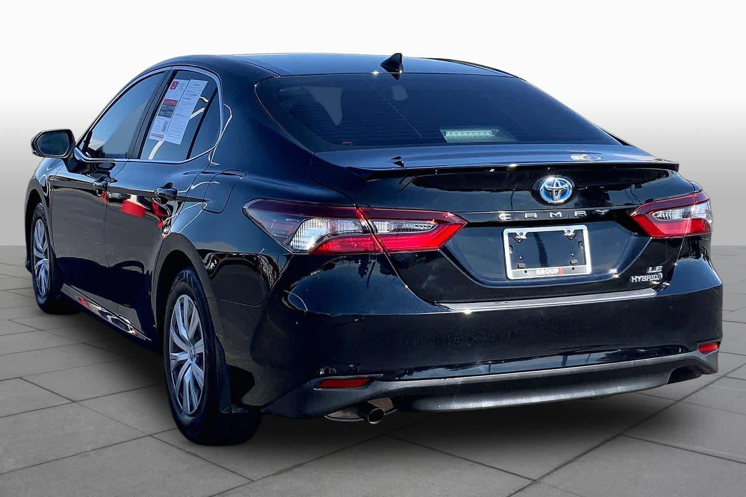Used 2023 Toyota Camry LE FWD image 12