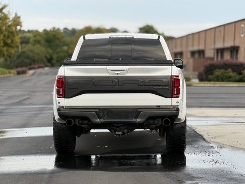 Used 2018 Ford F150 Raptor w/ Equipment Group 802A Luxury AWD/4WD image 5