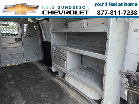 Used 2018 Chevrolet Express 3500 w/ Driver Convenience Package image 13