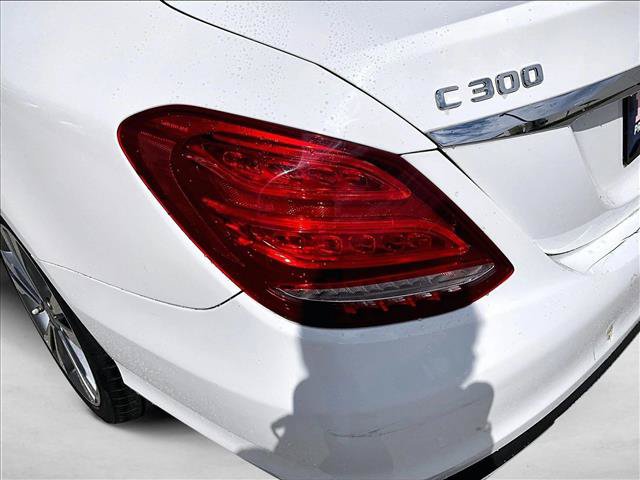 Used 2018 Mercedes-Benz C 300 4MATIC Sedan image 29