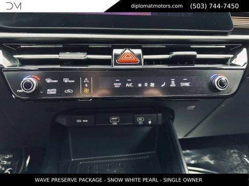 Used 2023 Kia Niro Wave w/ Wave Preserve Package FWD image 36