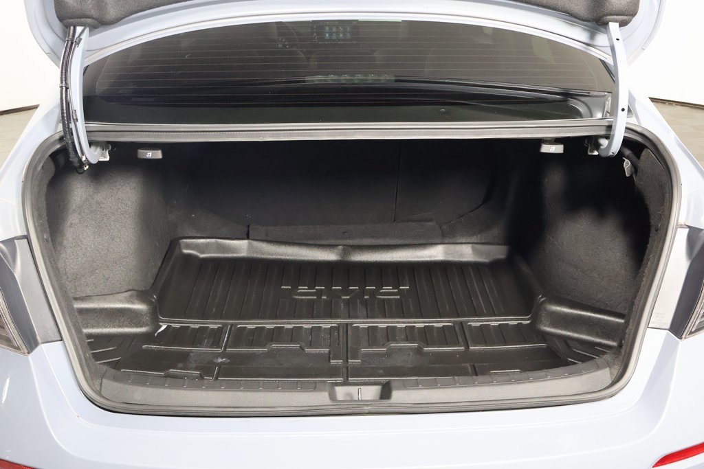 Used 2022 Honda Civic Touring image 14