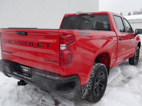 New 2026 Chevrolet Silverado 1500 Custom Trail Boss w/ Dark Appearance Package image 7