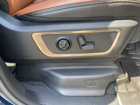 Used 2021 RAM 1500 Limited AWD/4WD image 39