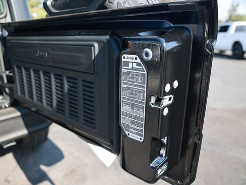 New 2026 Jeep Wrangler Unlimited Sport AWD/4WD image 34