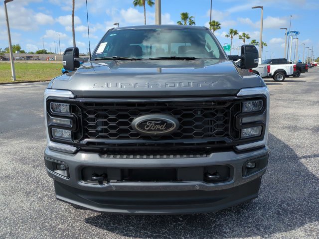 New 2026 Ford F250 Lariat w/ Black Appearance Package AWD/4WD image 3