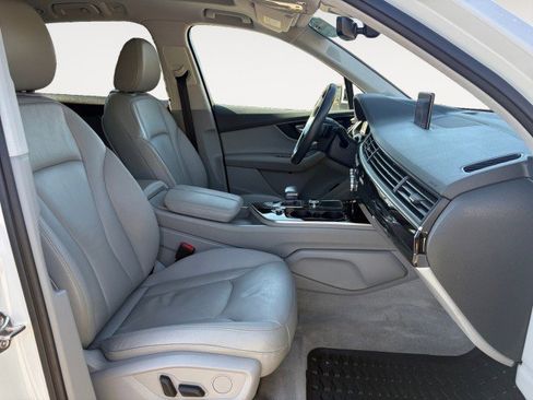 Used 2018 Audi Q7 3.0T Premium Plus w/ Premium Plus Package image 14