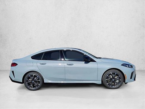 Used 2026 BMW 228i xDrive w/ Technology Package AWD/4WD image 4