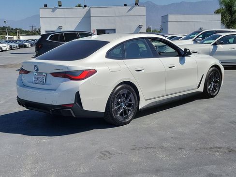 Used 2023 BMW i4 eDrive35 RWD image 3