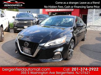 Used 2022 Nissan Altima 2.5 SR image 1