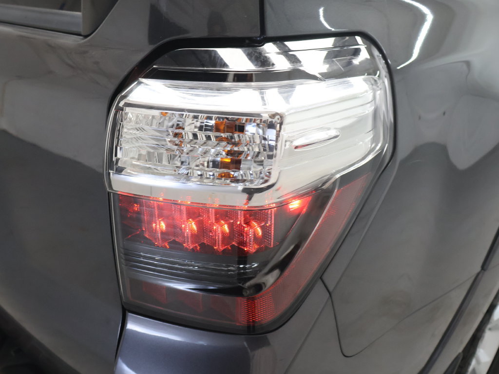 Used 2021 Toyota 4Runner SR5 Premium w/ Moonroof Package RWD image 30