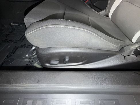 Used 2020 Chevrolet Camaro LT image 14